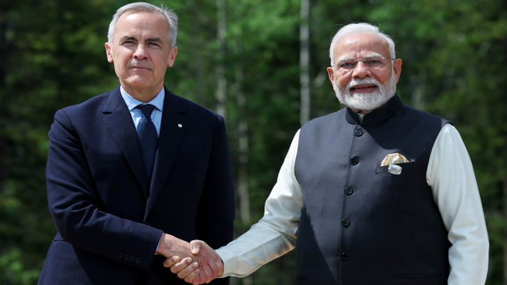 प्रधानमंत्री नरेंद्र मोदी और कनाडाई पीएम मार्क कार्नी की हैदराबाद हाउस में मुलाकात।