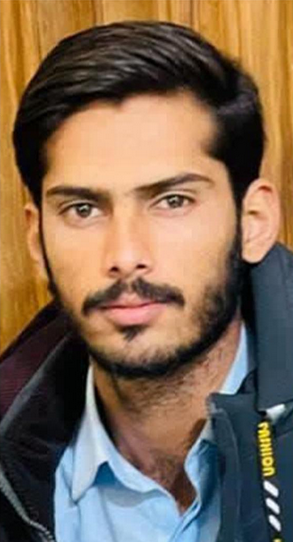दिवंगत बलूच छात्र जुनैद अहमद की तस्वीर