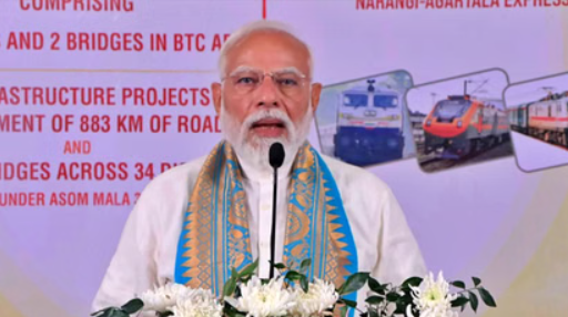 कोकराझार में जनसभा को संबोधित करते प्रधानमंत्री नरेंद्र मोदी