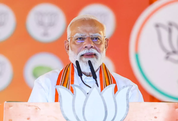 प्रधानमंत्री नरेंद्र मोदी नमो ऐप के माध्यम से असम भाजपा कार्यकर्ताओं को संबोधित करते हुए - असम विधानसभा चुनाव 2026।