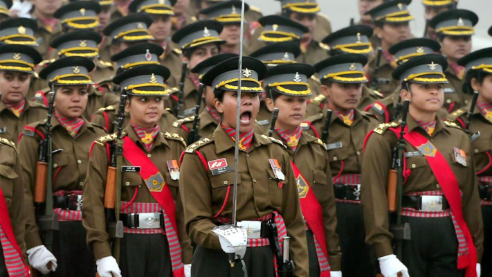 महिला सैन्य अधिकारियों के फैसला