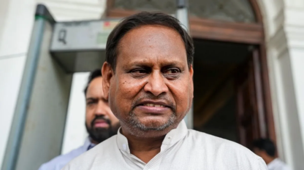 पश्चिम बंगाल के विधायक और आम जनता उन्नयन पार्टी (AJUP) के प्रमुख हुमायूं कबीर का चित्र