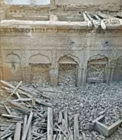 पाकिस्तान में 125 साल पुराने गुरुद्वारे को ढहाया गया