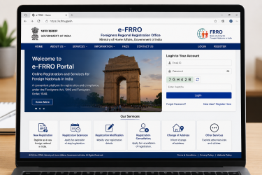 कंप्यूटर स्क्रीन पर खुला हुआ भारत सरकार का ई-एफआरआरओ (e-FRRO) ऑनलाइन रजिस्ट्रेशन पोर्टल (विदेशी नागरिकों का रजिस्ट्रेशन नियम)।